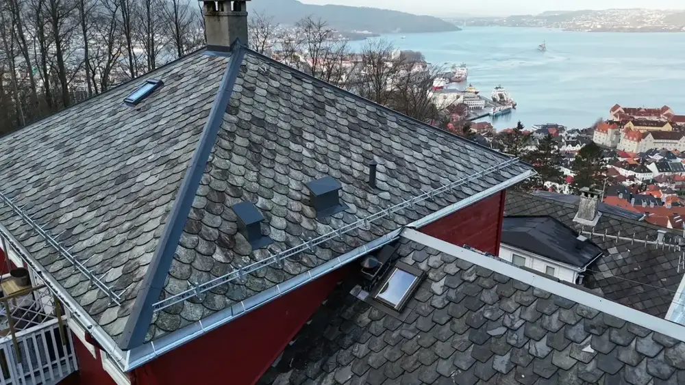 BREISTØLEN 17 — Bergen